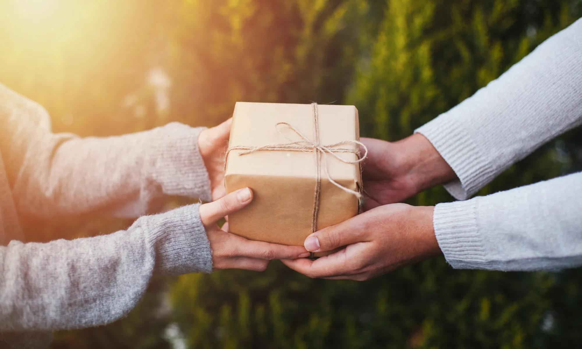 Shipping Times, Tracking & Packaging Materials