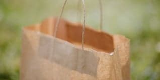 Returns & Exchanges