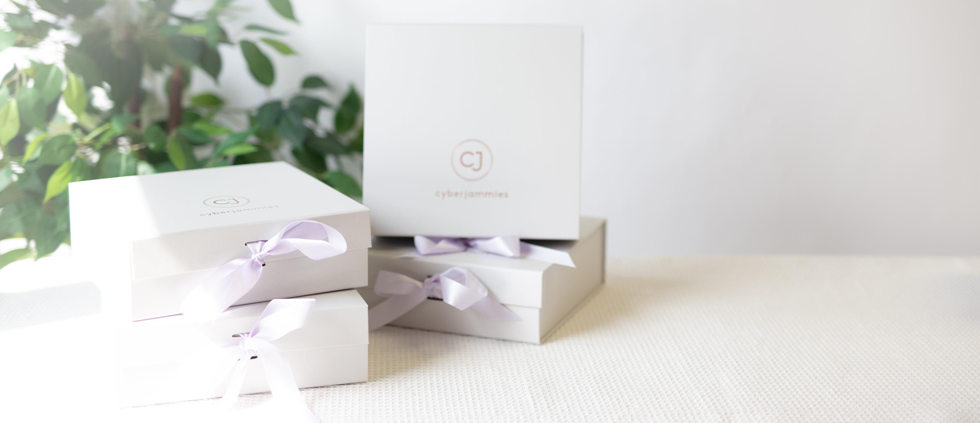 Payments & Giftcards