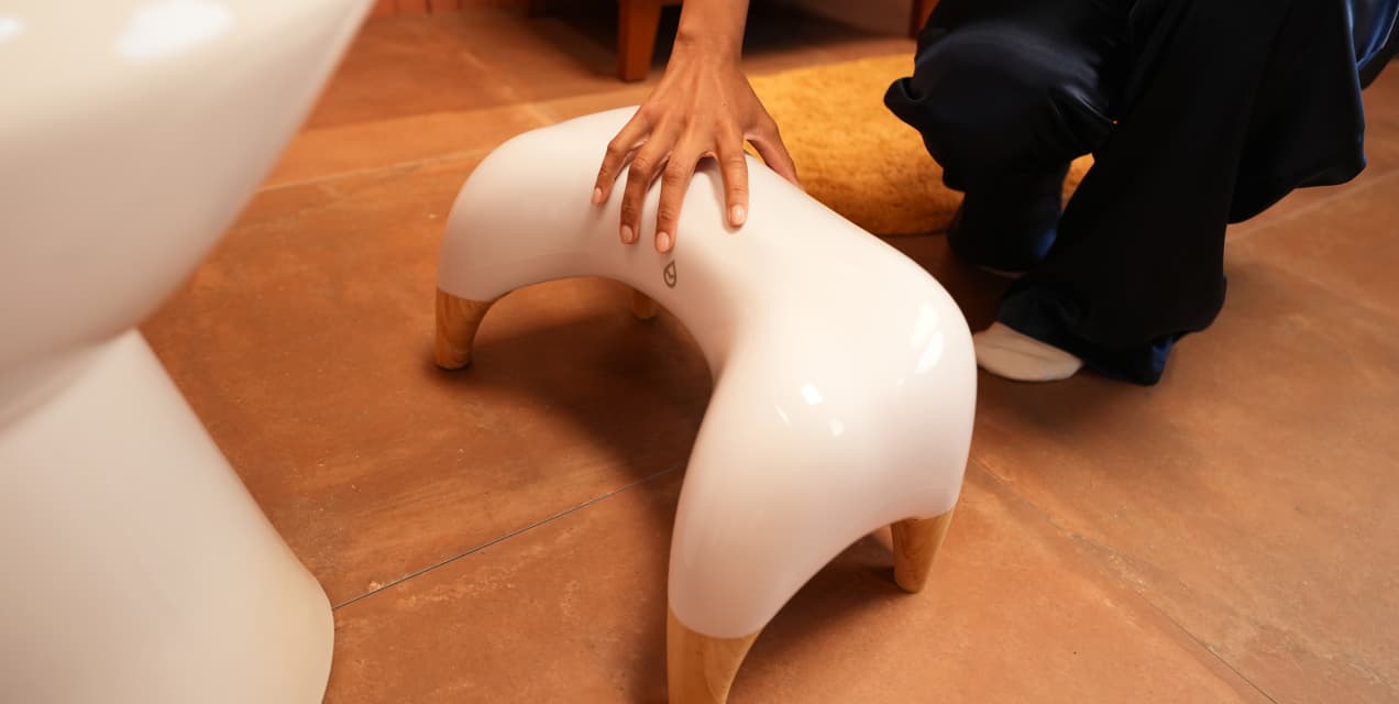 TUSHY Ottoman