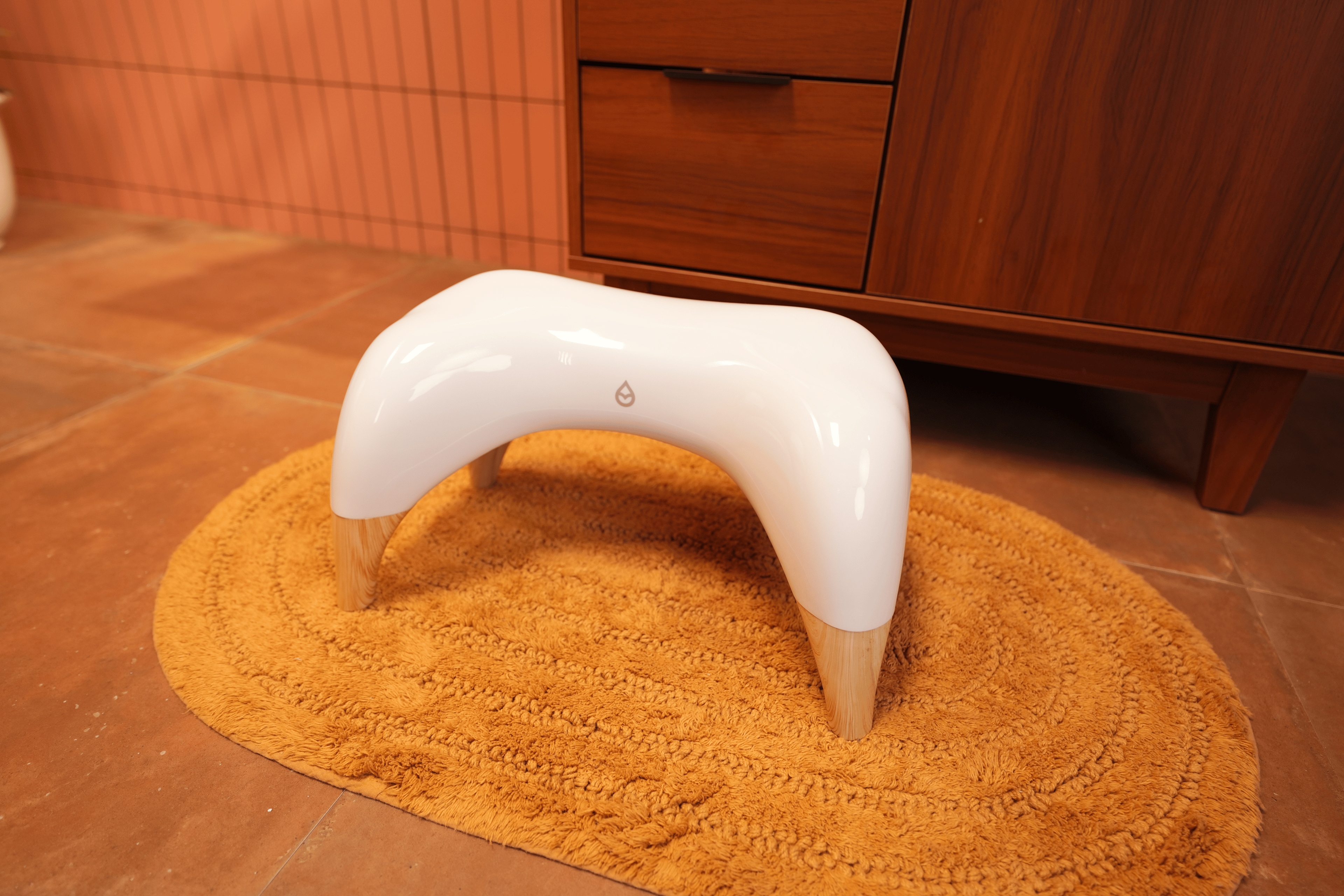 Stools: Arc and Ottoman