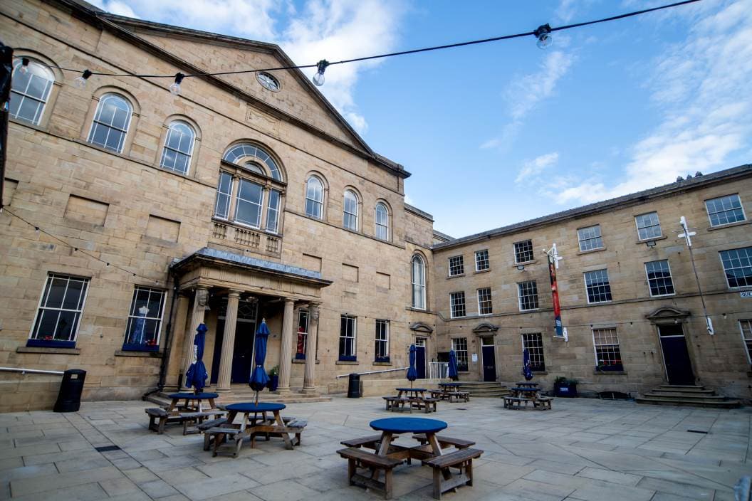 Lawrence Batley Theatre (Huddersfield)