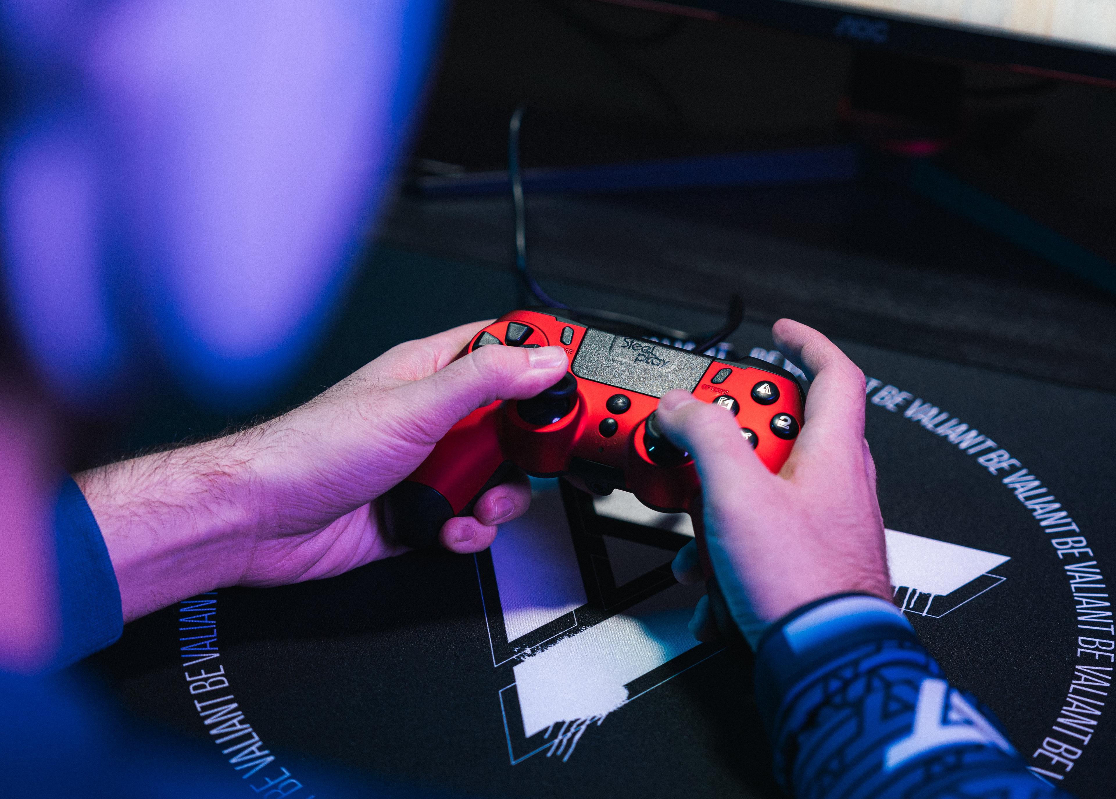 Manettes consoles et PC