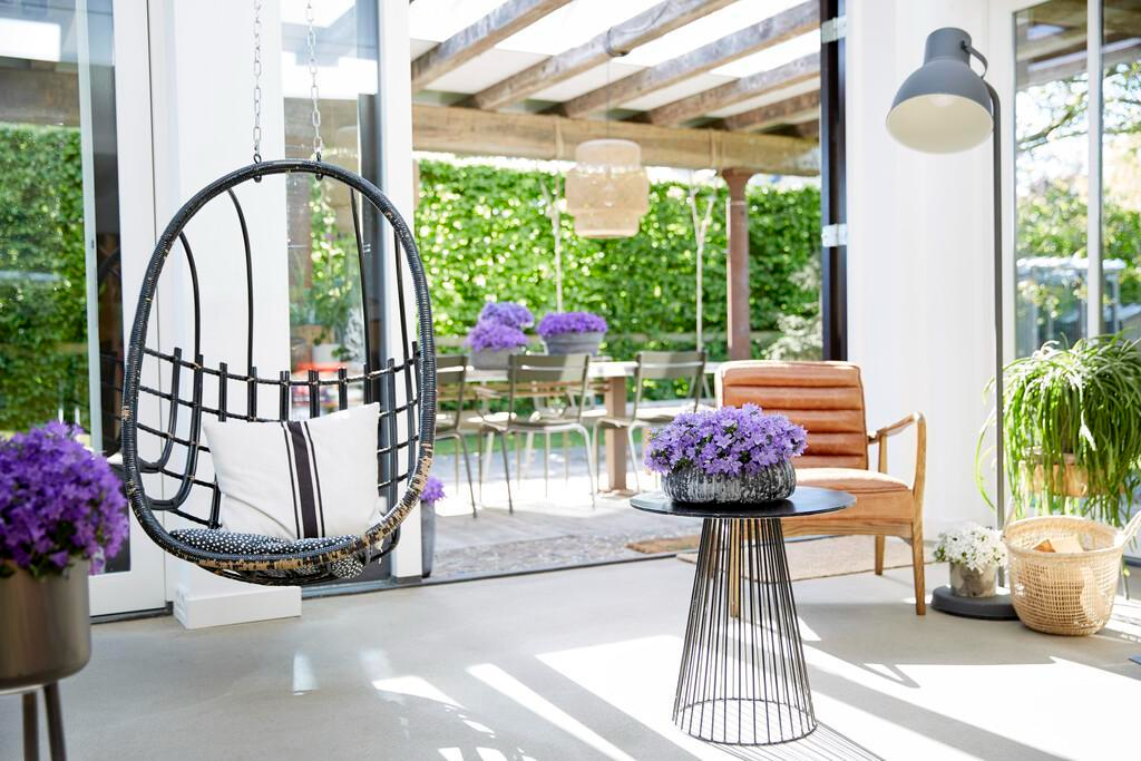 Indoors outdoors living