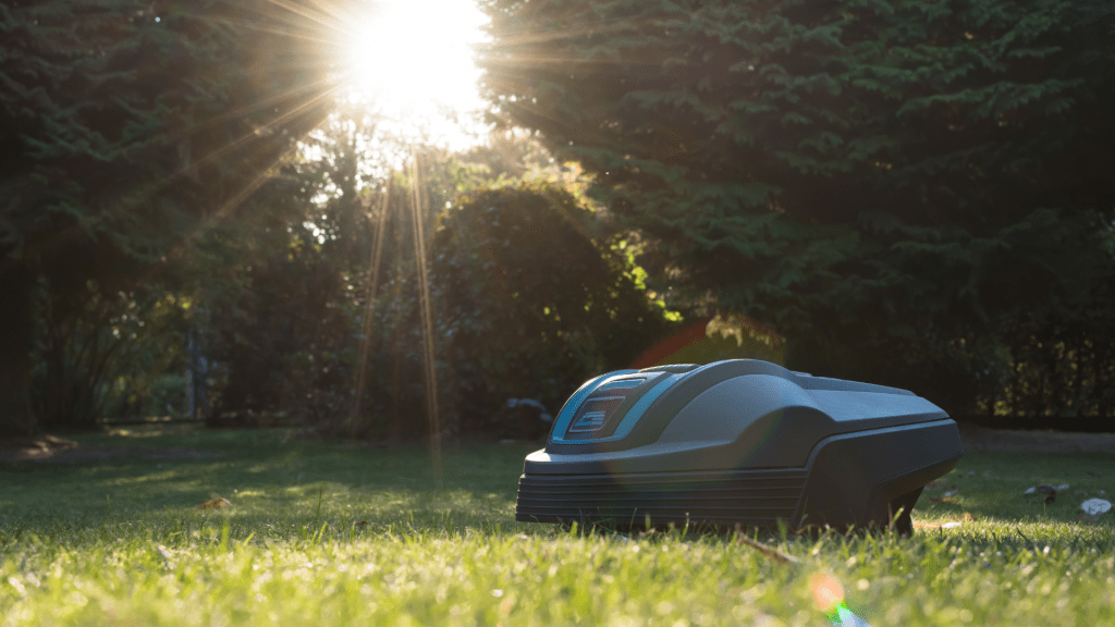 Smart Technology - Robot Lawn Mower